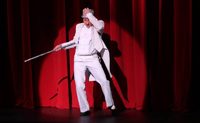 Picture from Puttin' On The Hits 2018